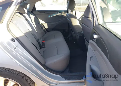 2011 Hyundai Sonata Se z USA, uszkodzony, nr VIN 5NPEC4AC8BH012674